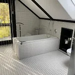 Holiday home Mit Ruhe Wasser Licht