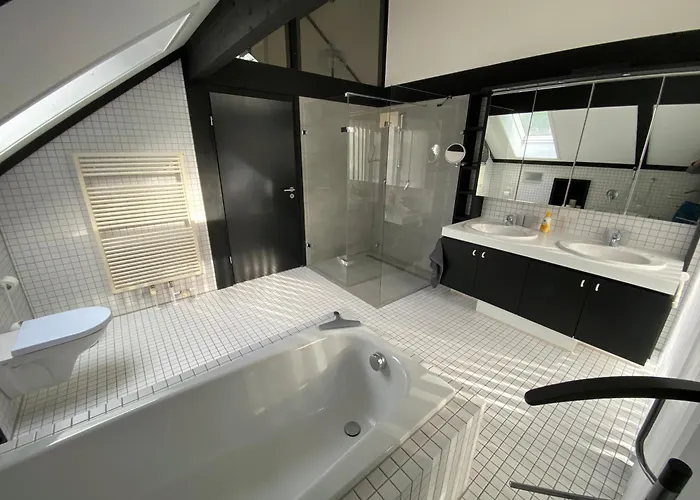 Mit Ruhe Wasser Licht